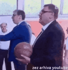 vucic-basketball.gif